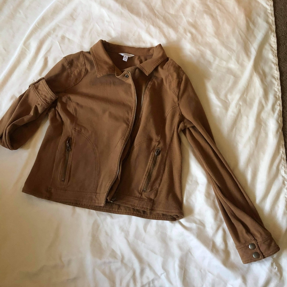 Lightweight jacket